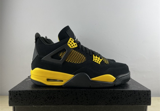Air Jordan 4 Thunder   DH6927-017   40-47.5